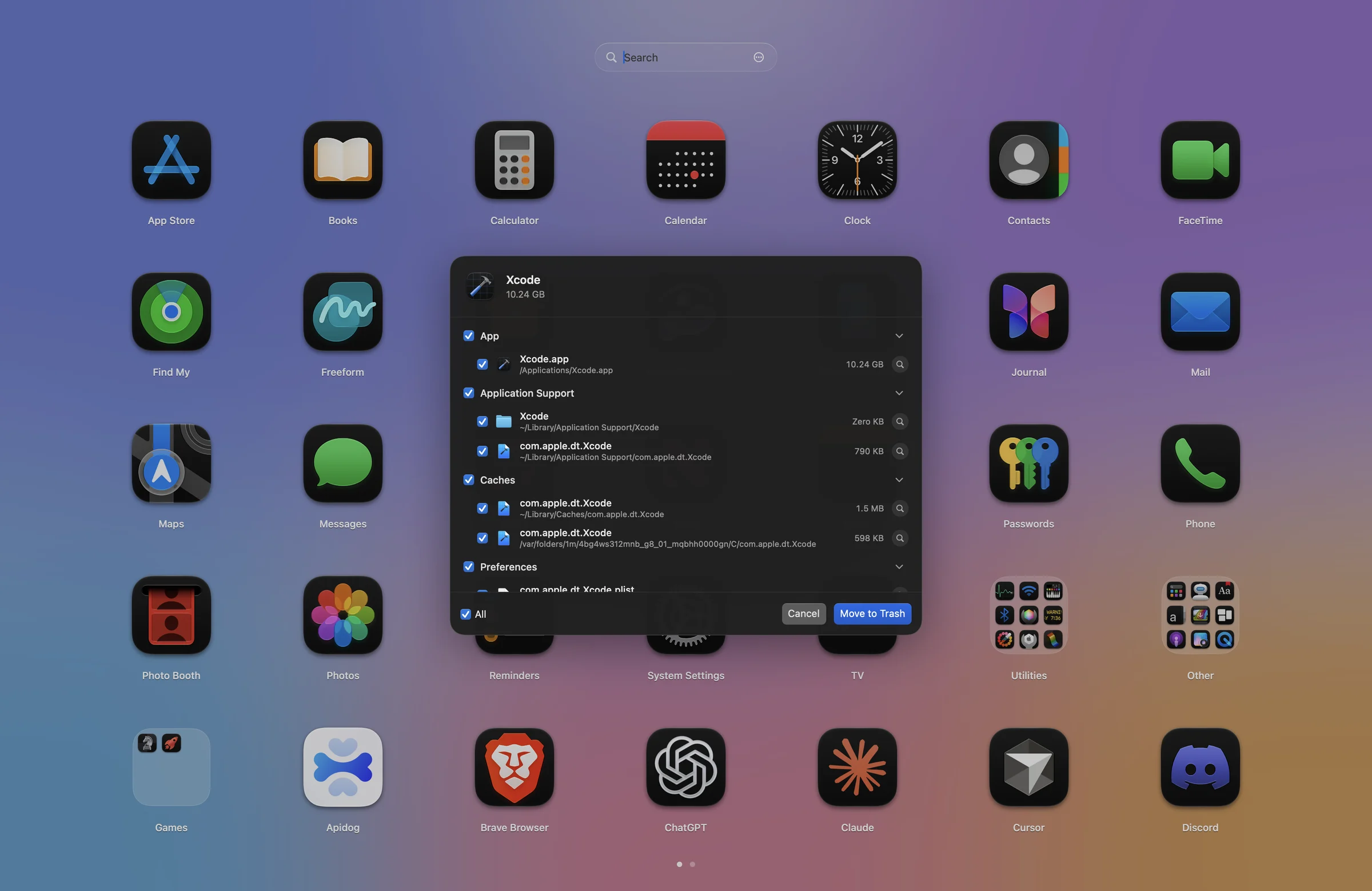 The Halo Launch uninstall panel listing Xcode and its leftover files by category